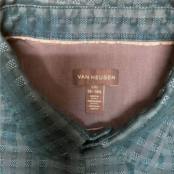 Van Heusen Size L - Picture 10 of 12